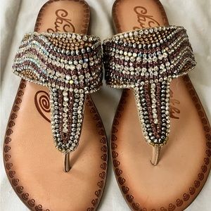 Naughty Monkey Rhinestone studded thong sandal Size 7.5